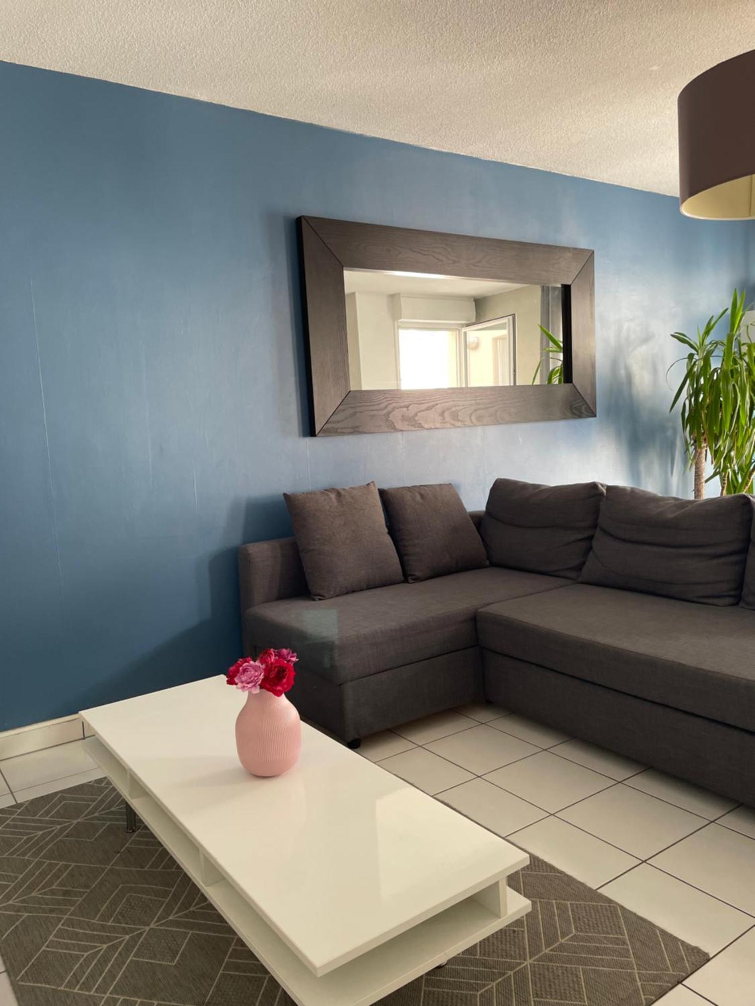 Gare Family Home Laval  Extérieur photo